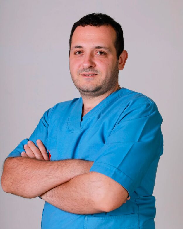 Γιατρός Ανδρολόγος Elmaz Louka